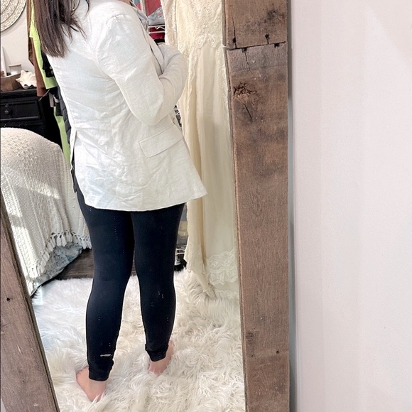 Fore Women's Cream linen blend Blazer size small - Picture 11 of 11
